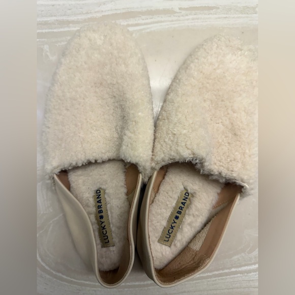 Lucky Brand Cream Plush Slippers - Picture 2 of 5